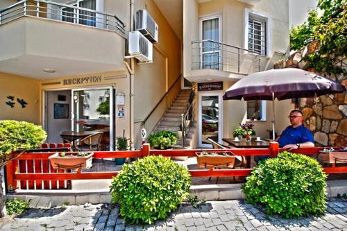 Bonapart Hotel