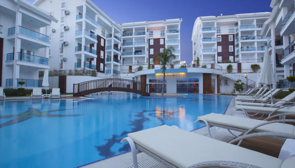 Side Aquamare Residence