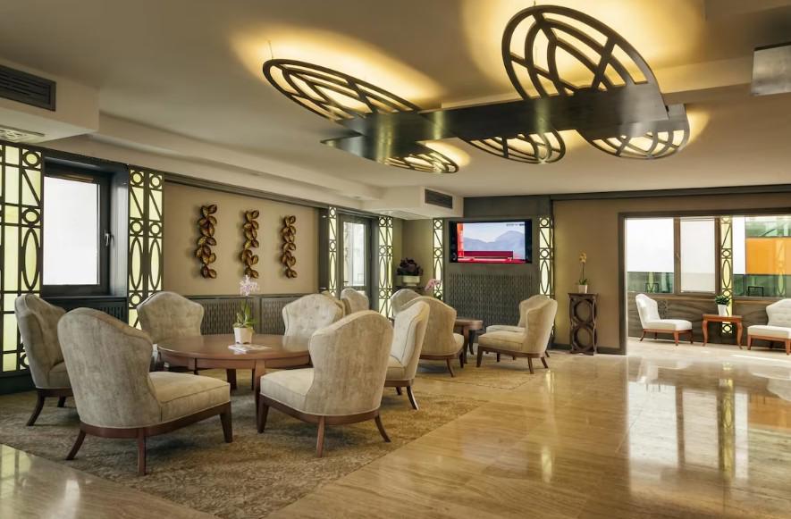 Cadence Design Hotel