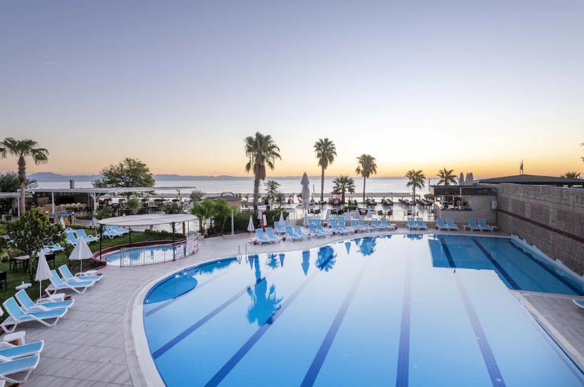 Armas Gül Beach Hotel