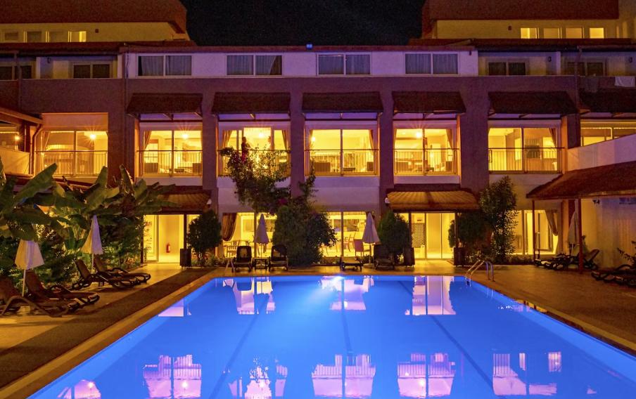 Dg Hotels Rose Resort