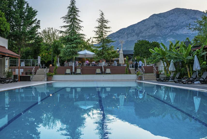 Dg Hotels Rose Resort