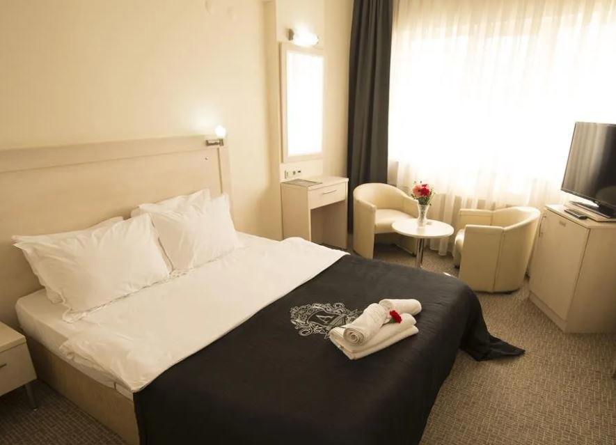 Büyük Inci Hotel