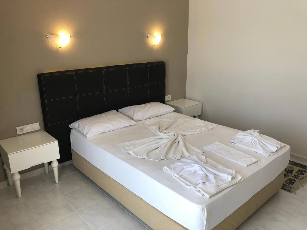 Karadede Hotel