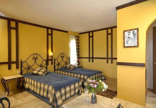 Aquila Hotels & Resorts Club