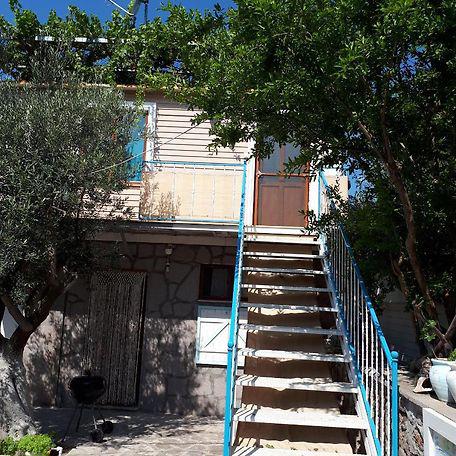 Bergos Liman Konuk Evi