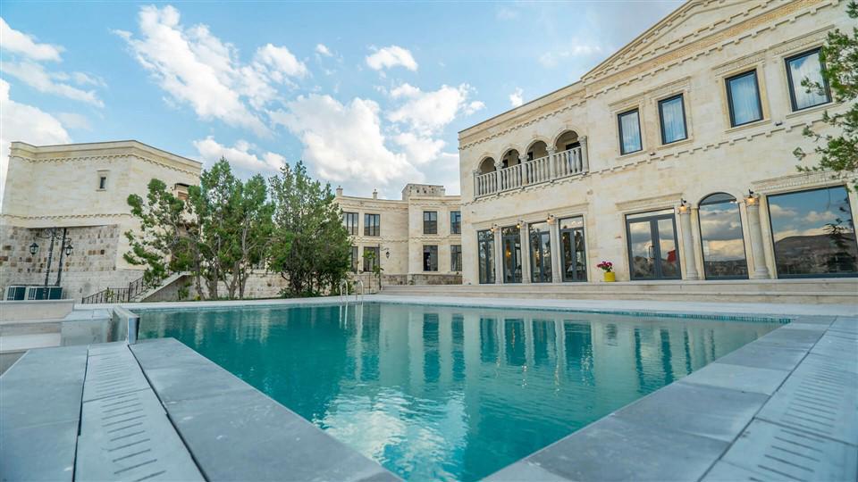 Sobek Stone House Hotel