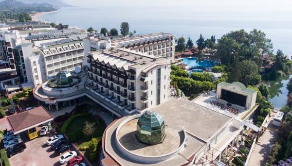 Fore Resort & Spa