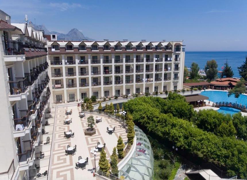Fore Resort & Spa