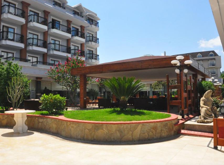 Fore Resort & Spa