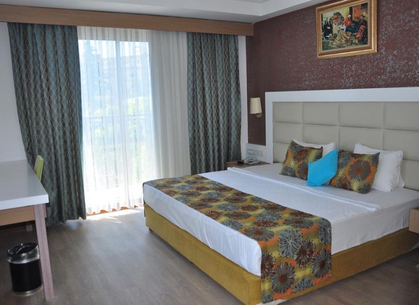 Fore Resort & Spa