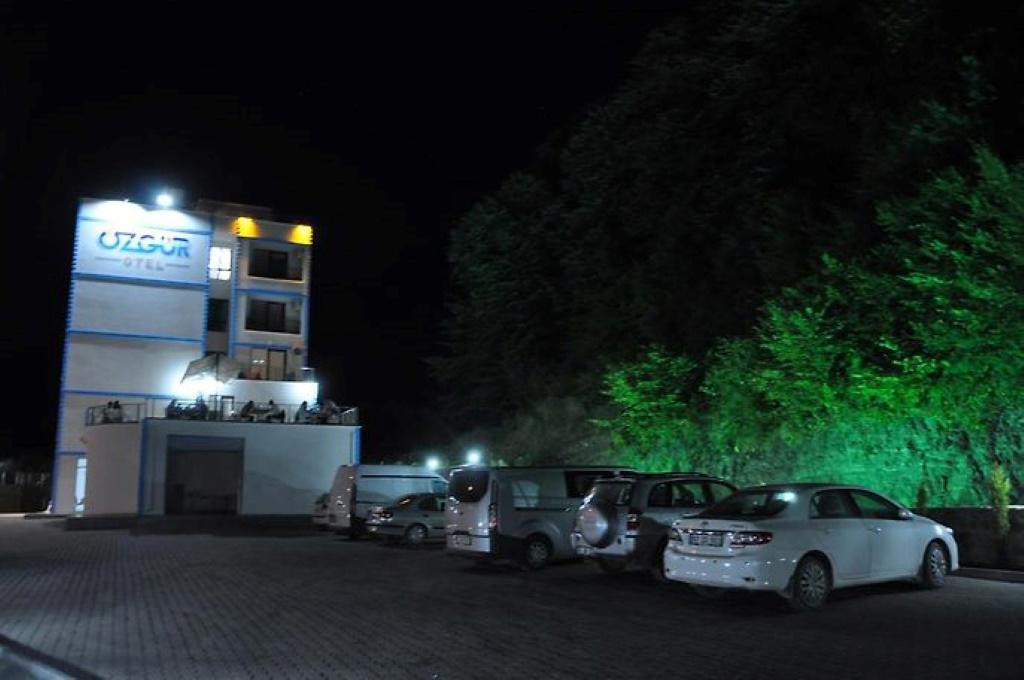 Ozgur Otel
