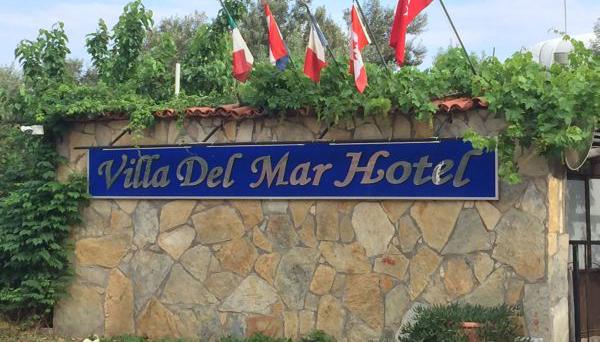 Villa Del Mar Hotel & Restaurant