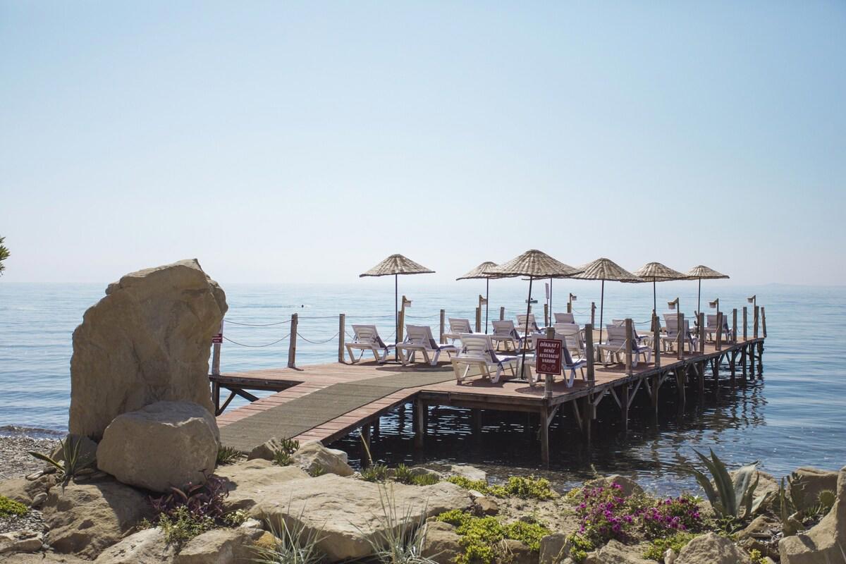 Assos Antique Hotel