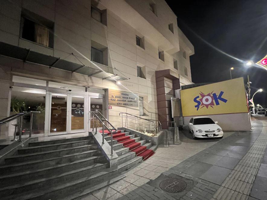Vali Erdoğan Şahinoğlu Hitit Otel