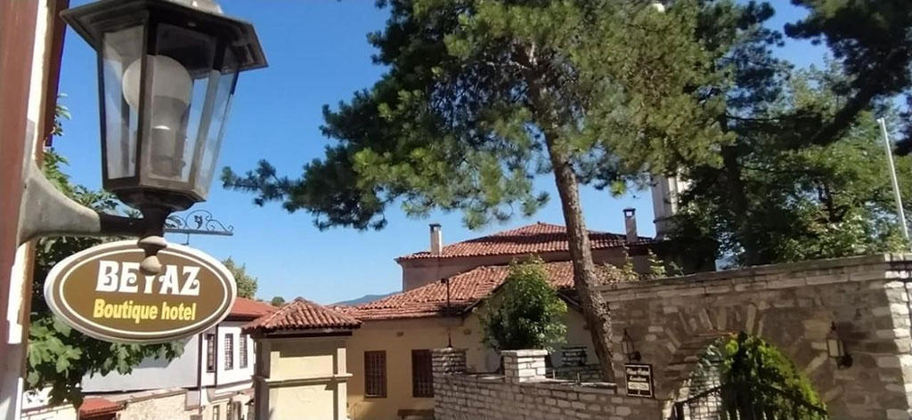 White House Beyaz Konak