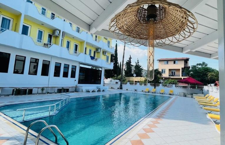 Akar Palace Resort Hotel