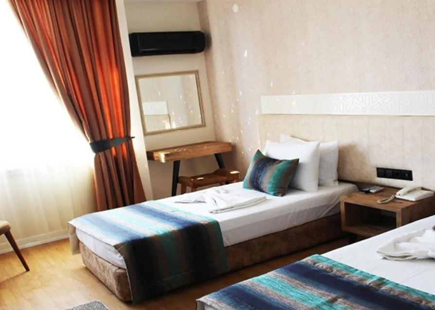 Grand Boss Suit Hotel