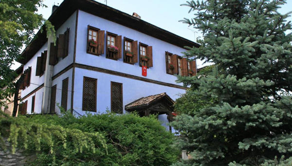 Selvili Köşk