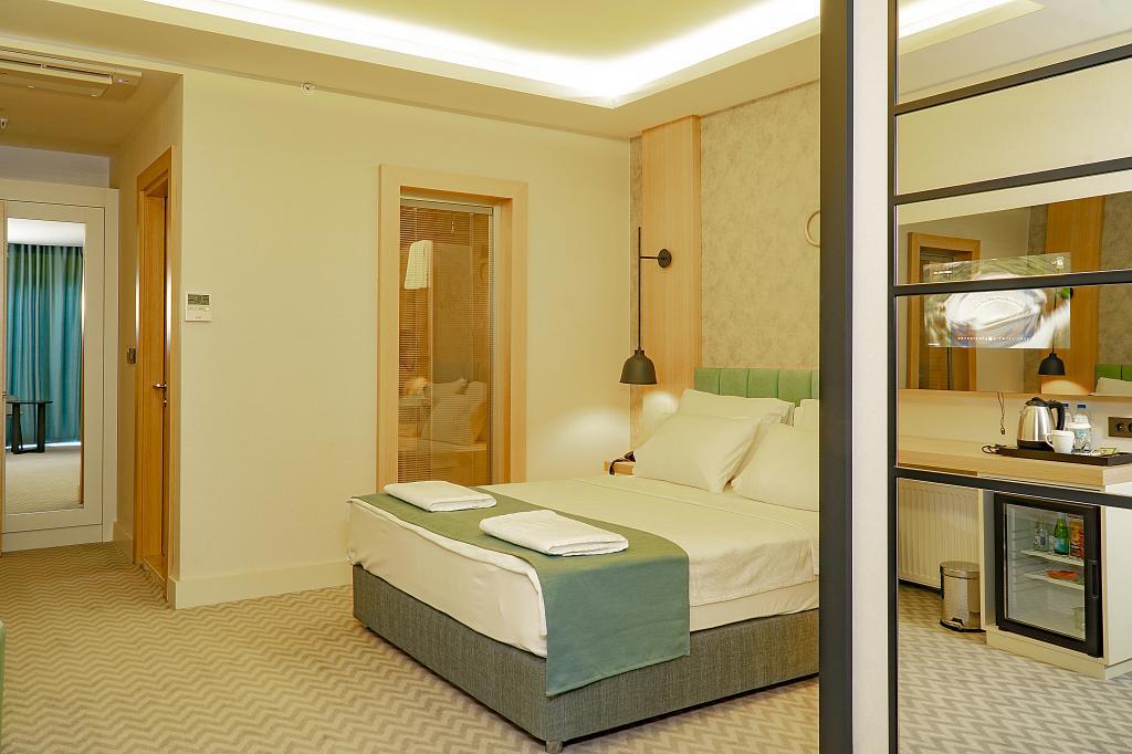 Angel's Park Hotel