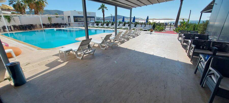 Blue Port Hotel