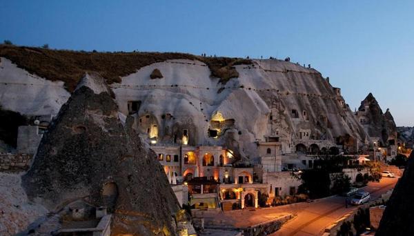Miras Hotel