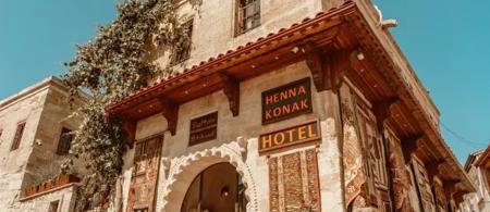 Henna Hotel