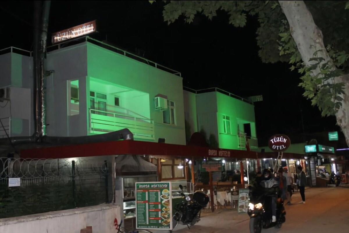 Tuzun Hotel