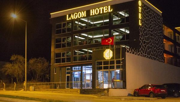 Lagom Hotel (Alkolsüz Aile Hoteli)