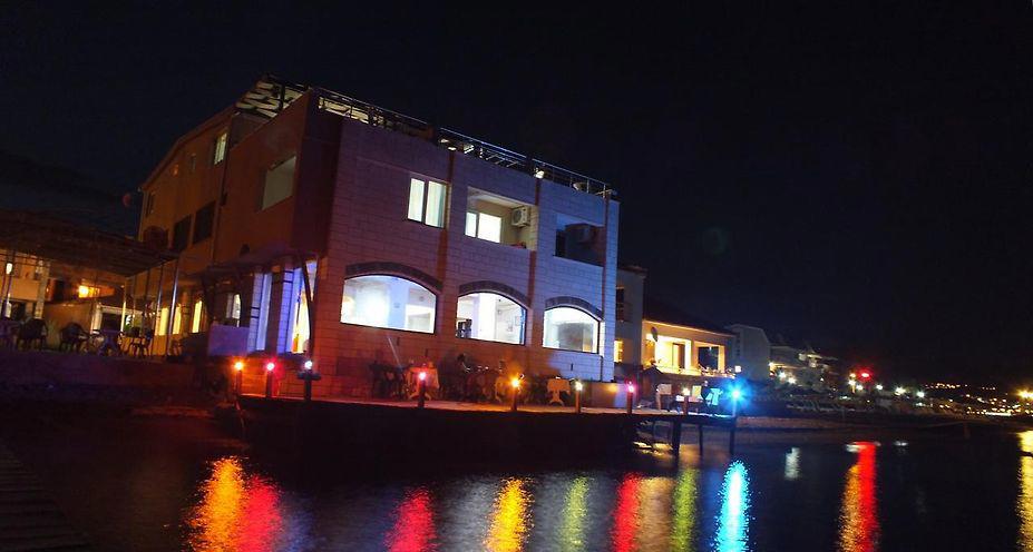 Delfin Hotel Restaurant