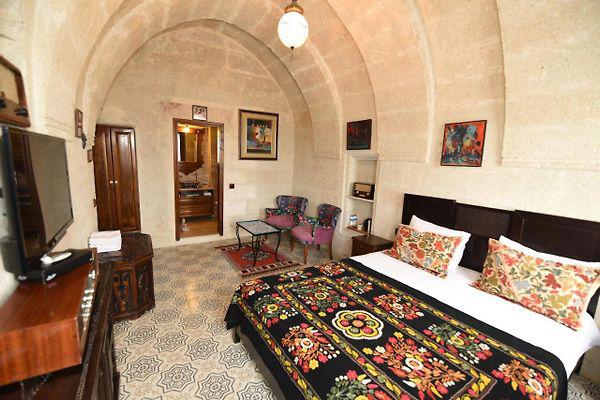 Canela Cave Hotel