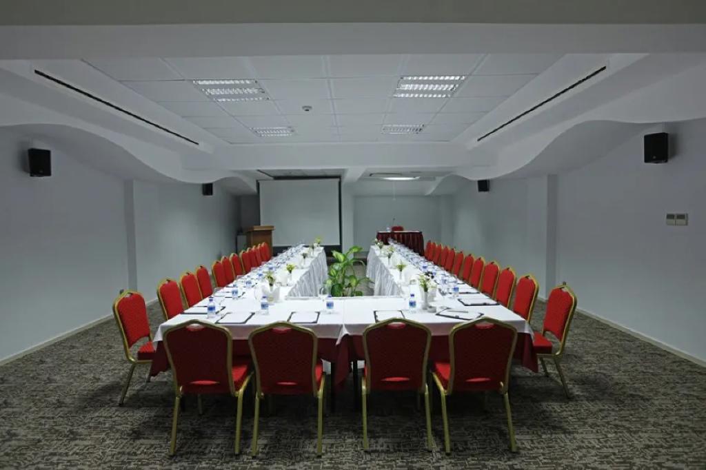 Grand Bogazici Otel