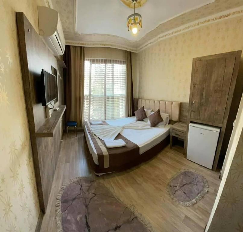 Özgür Hotel