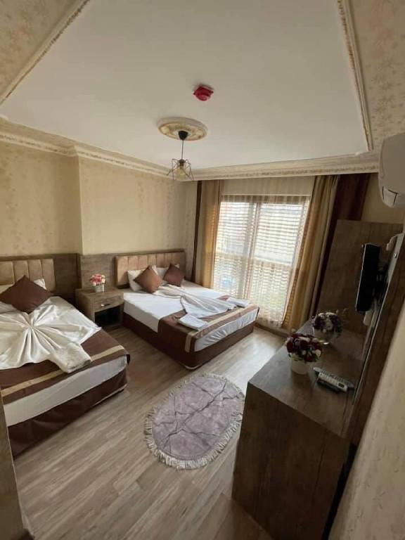 Özgür Hotel