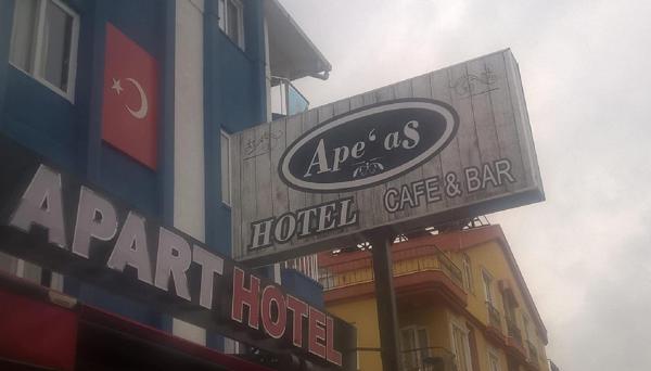 Ape'as Otel