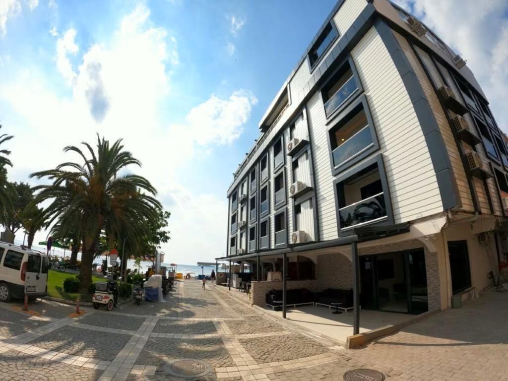 Avsa Extravagant Hotel