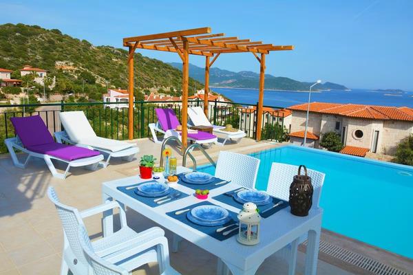 Soral Villas