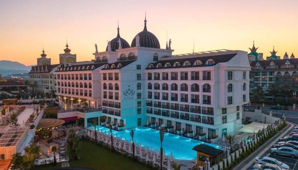 Side Royal Style Hotel