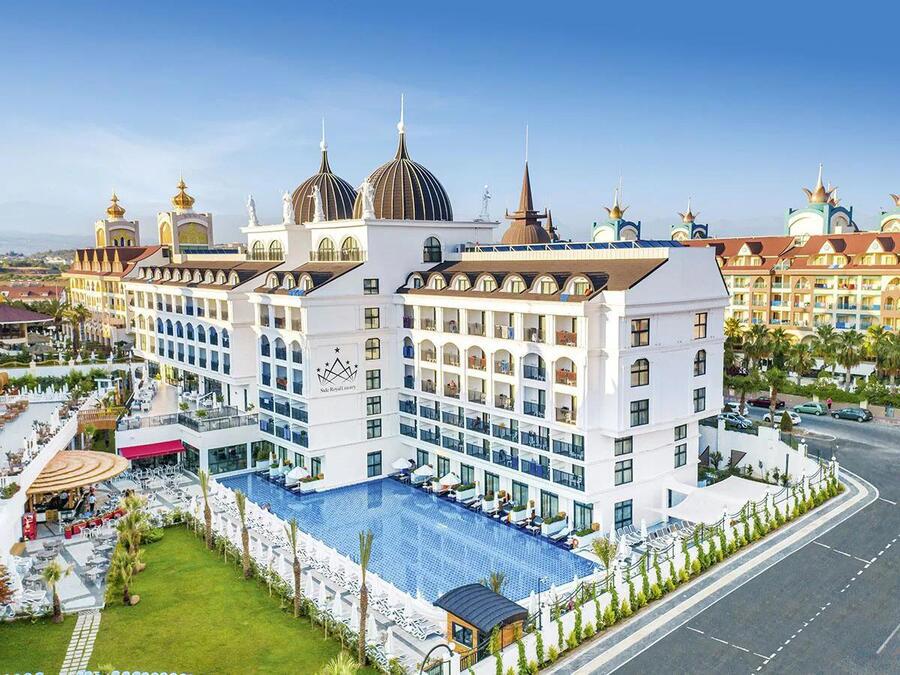 Side Royal Style Hotel
