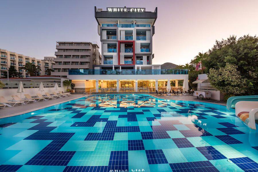 White City Beach Hotel +16 Adult Only
