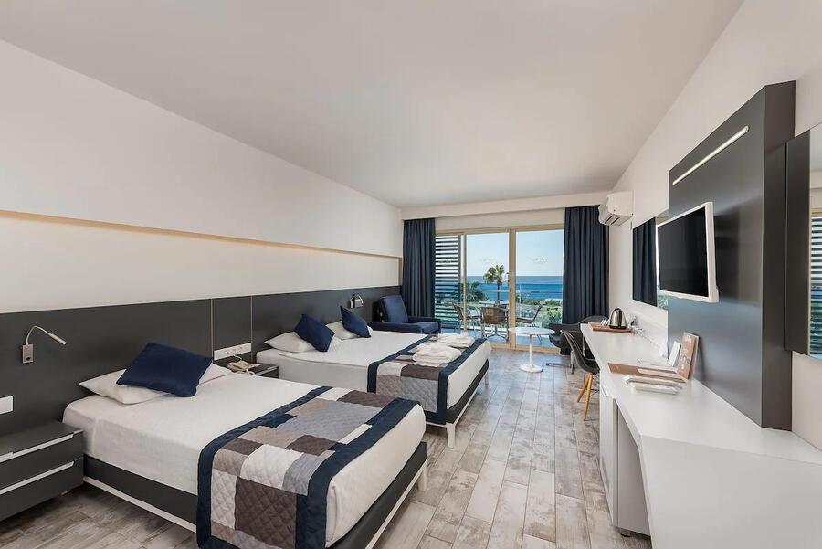 White City Beach Hotel +16 Adult Only