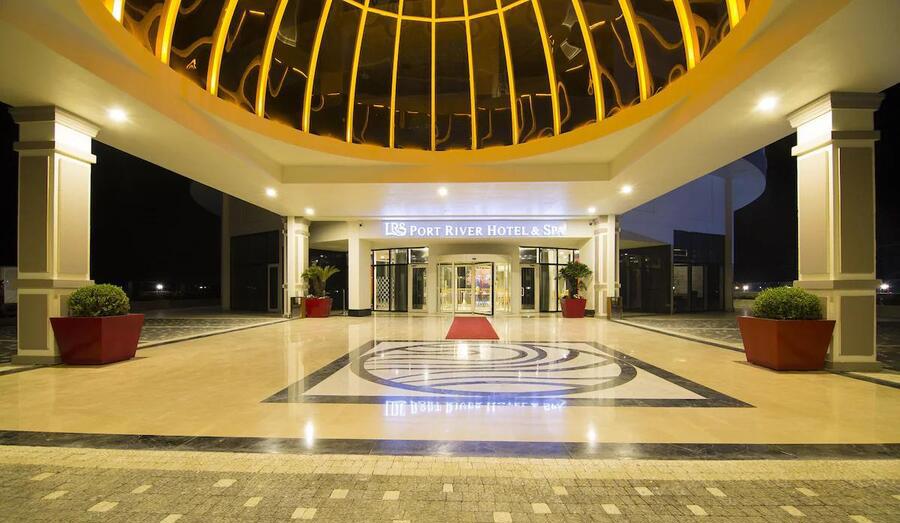 Lrs Port River Hotel & Spa