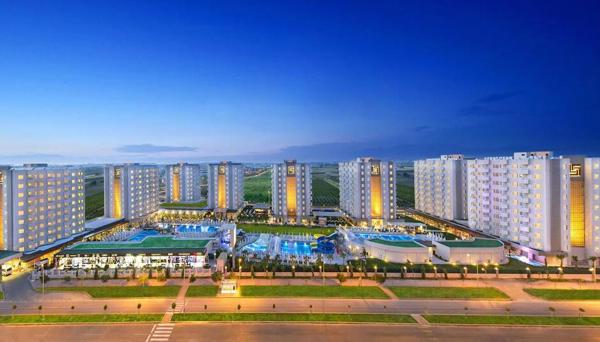 Grand Park Lara