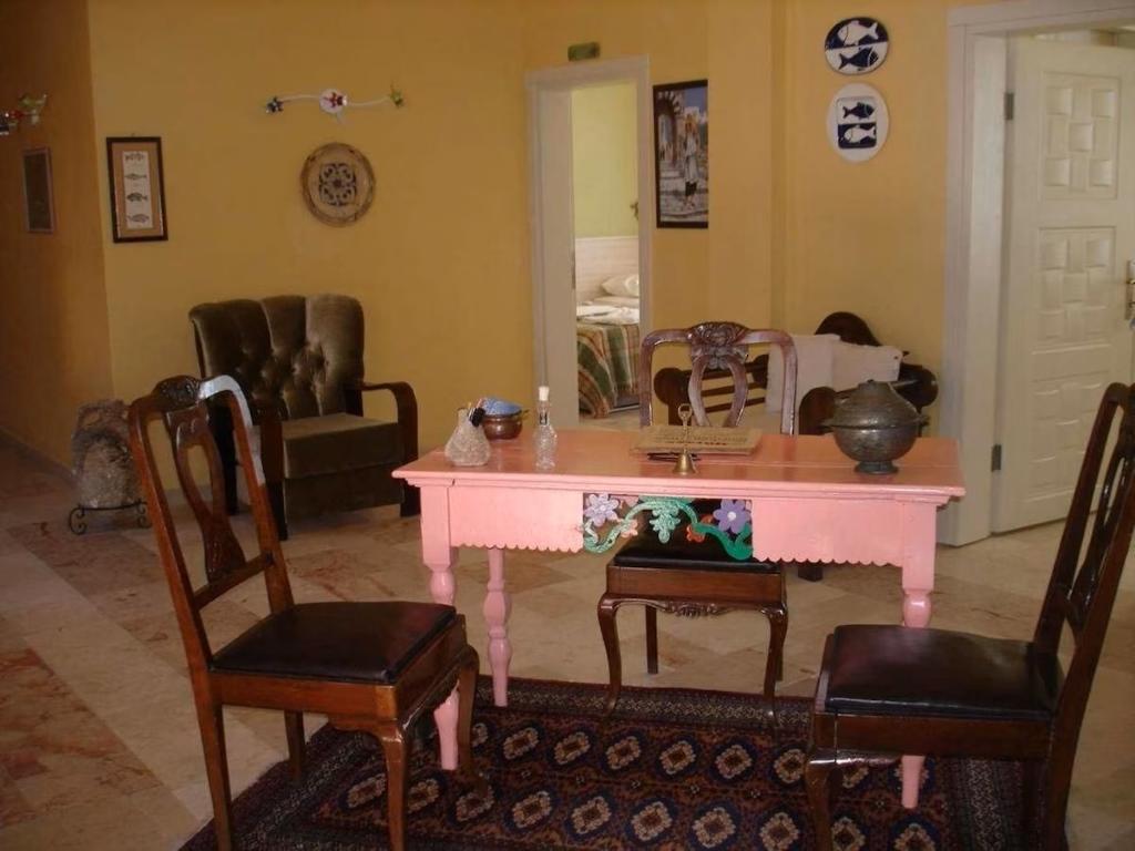 Denizhan Hotel