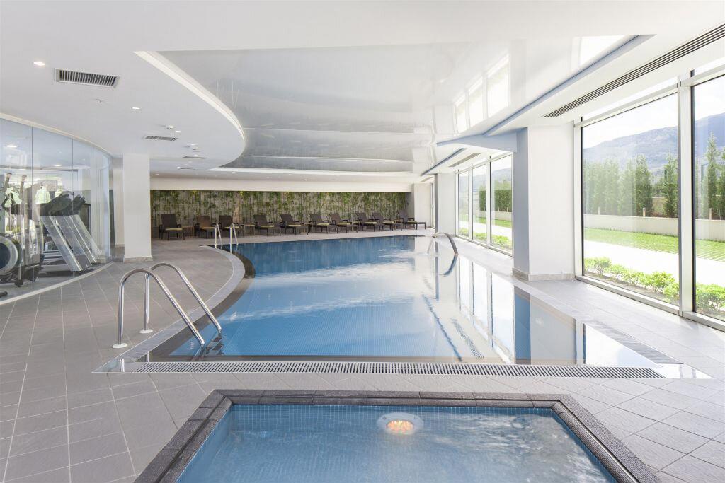 Ramada Hotel & Suites by Wyndham İzmir Kemalpaşa