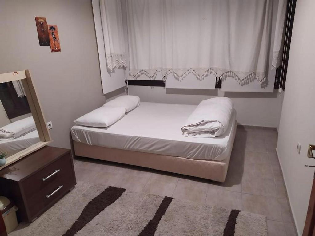 Funky Monkey Antalya Hostel & Pub