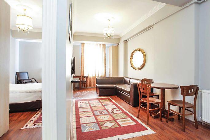 Sheriff Royal Suite