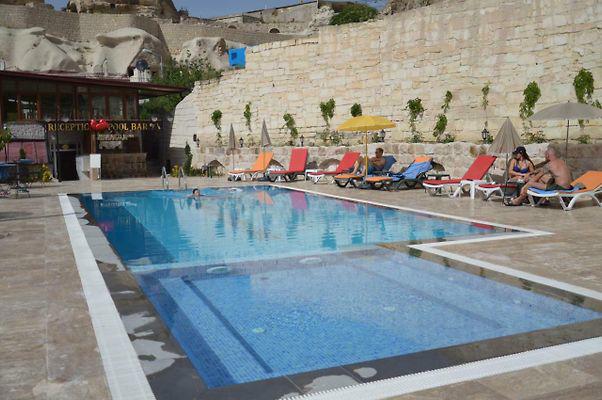 Grand Elite Cave Suites