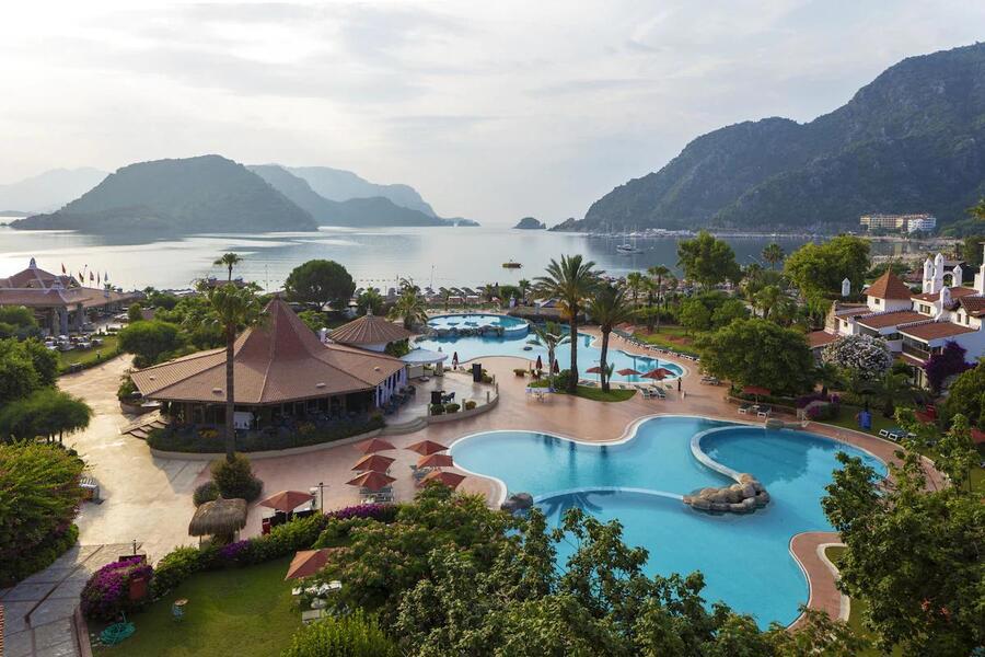 Martı Resort Deluxe