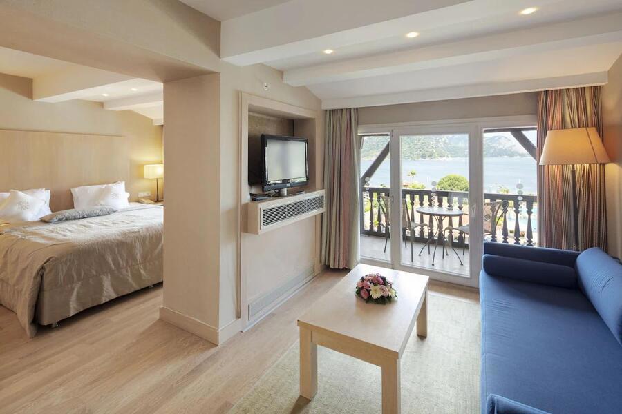 Martı Resort Deluxe